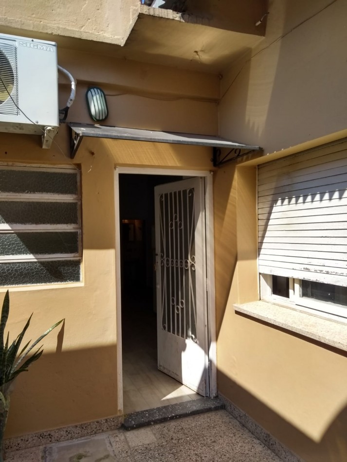PH 4 amb, con patio y terraza