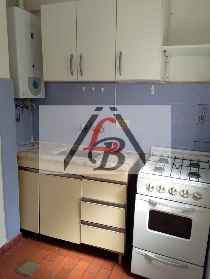 Dto. 2 amb, centrico. Apto profesional