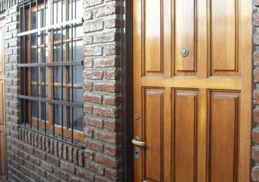 Duplex 2 amb, con patio