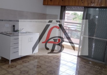 Alquiler PH 3 amb, con balcon