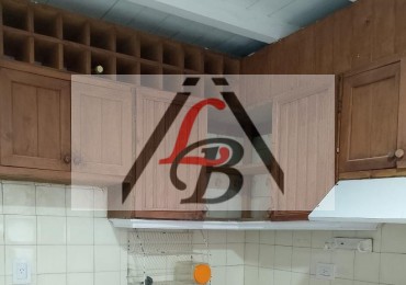 Duplex 2 amb, al frente